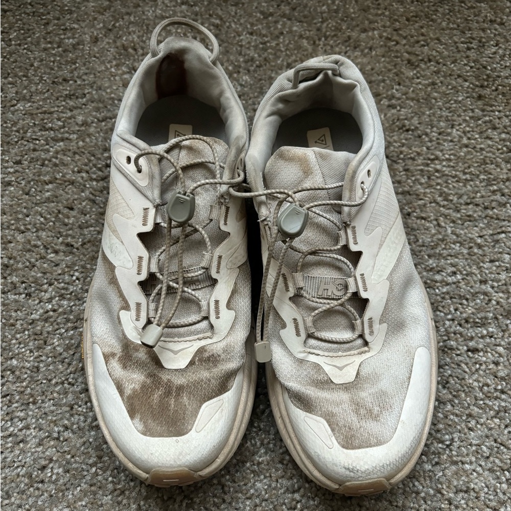 Hoka transport size 8